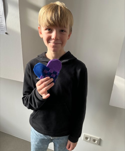 Ein Ausflug in die Welt der Bandweberei: Die 6a im Bandwebermuseum Wuppertal